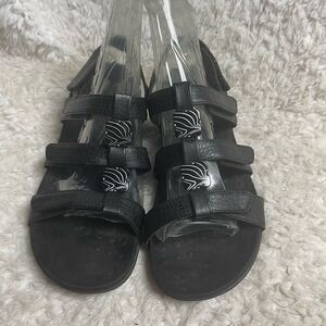 Vionic Black reptile print Open Toe Adjustable Straps Orthaheel Sandals size 10